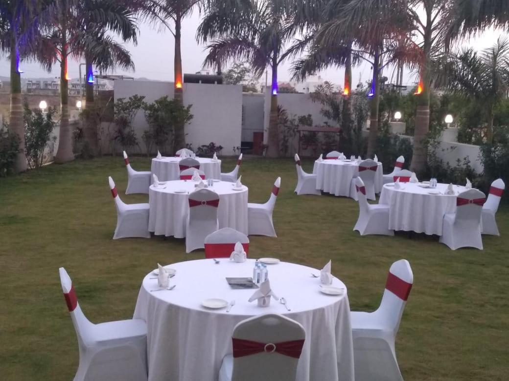 The Fern Residency, Bhuj Hotel Luaran gambar